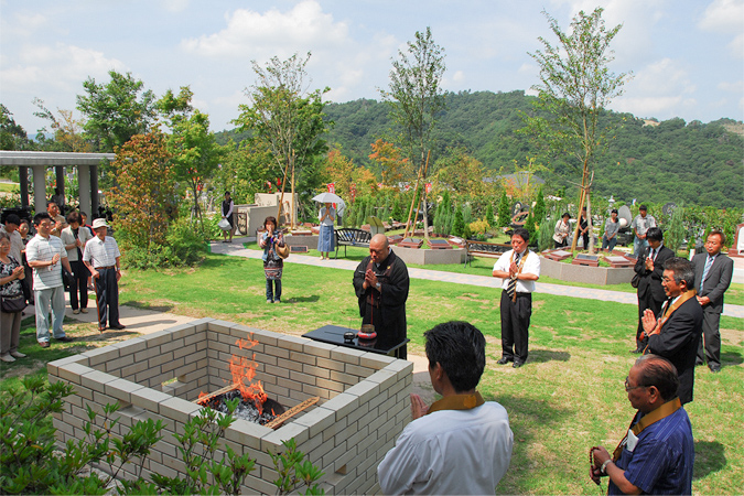 お焚き上げのイメージ画像