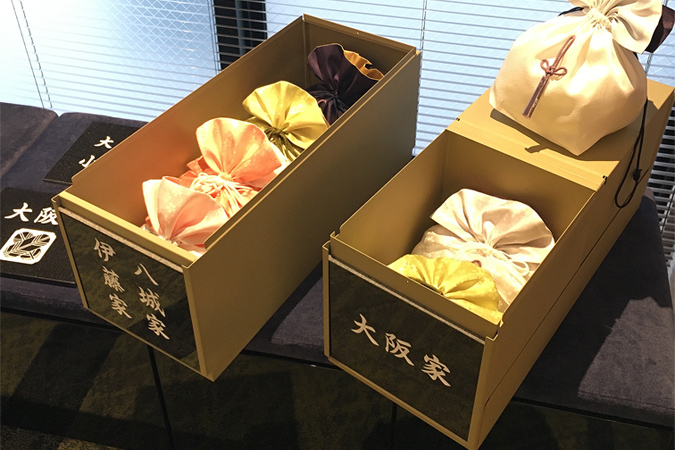 厨子に納められた遺骨のイメージ画像