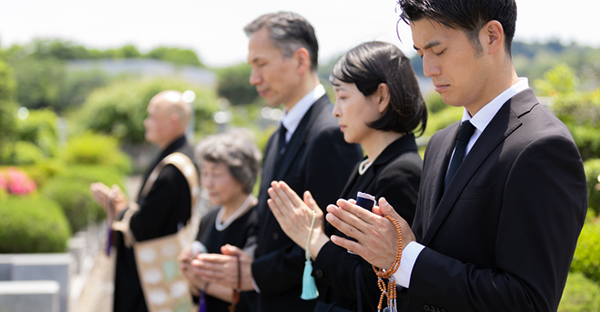 大阪ではお墓の改葬で建碑祝いは行うの？