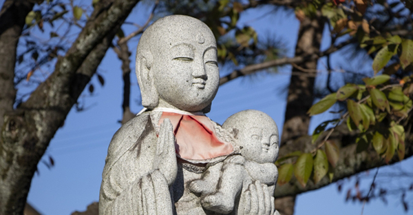 水子供養を行う、水子地蔵