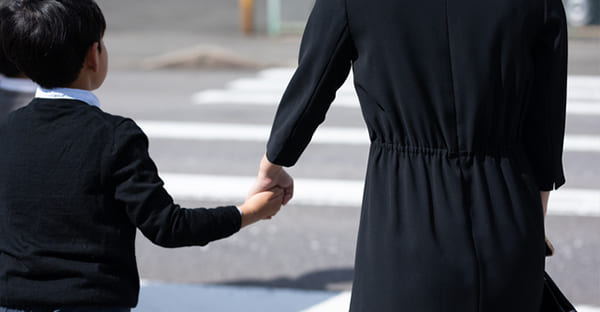 まとめ：葬儀で子どもが着る服装は、体調管理を重視します