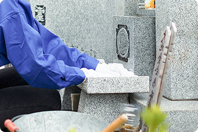 お墓のメンテナンス